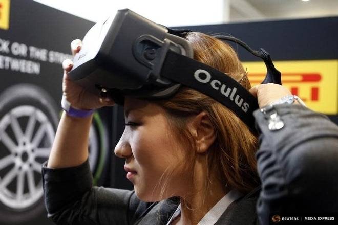 Facebook to start testing ads in virtual reality headsets